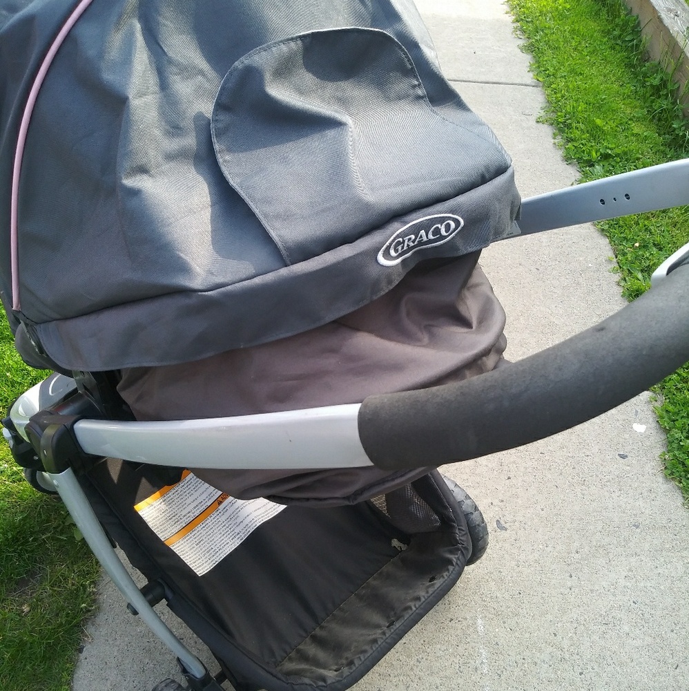 Graco stroller - Picture 3 of 3